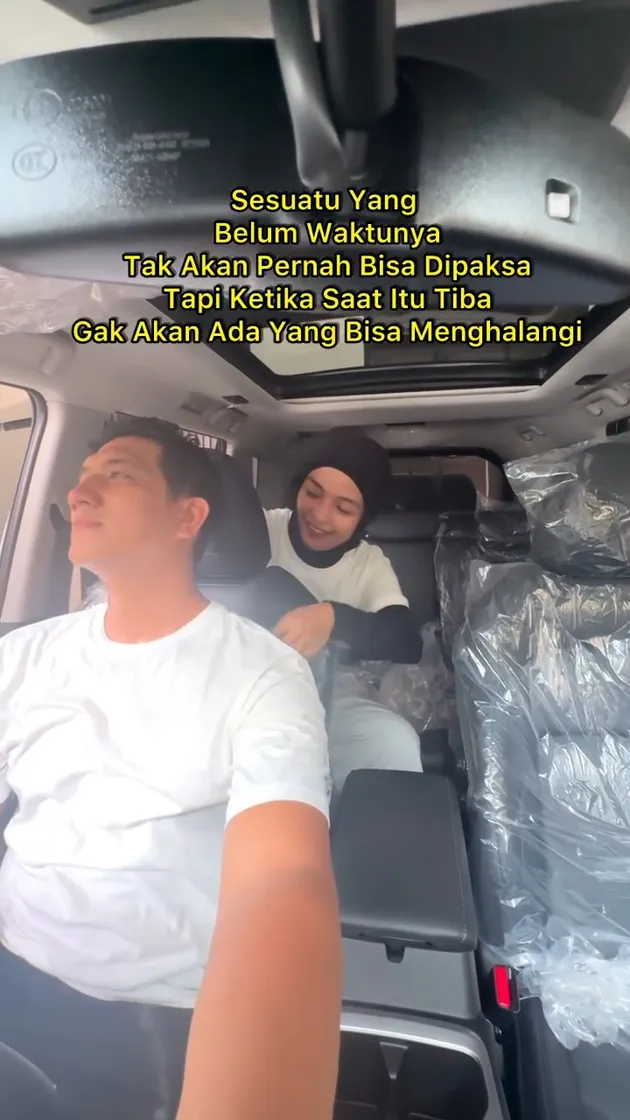 Arda Naff dan Tantri Kotak Unboxing Mobil Baru