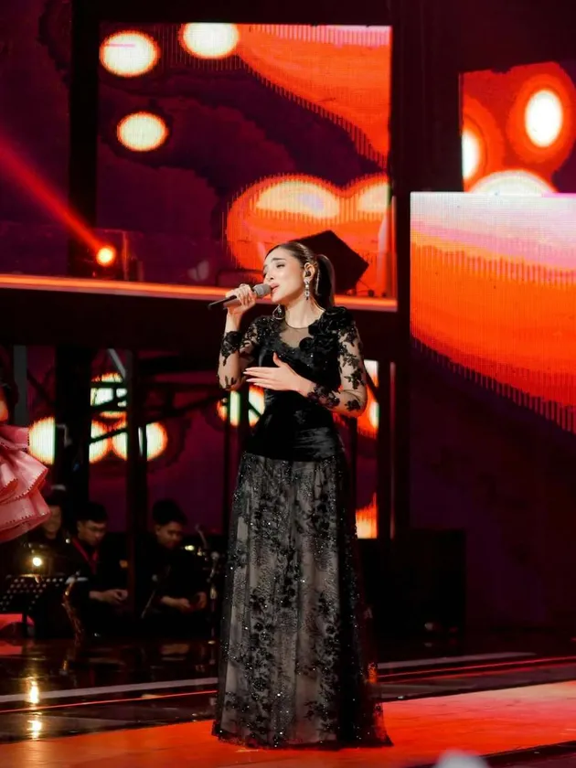Ashanty tampil cantik.
