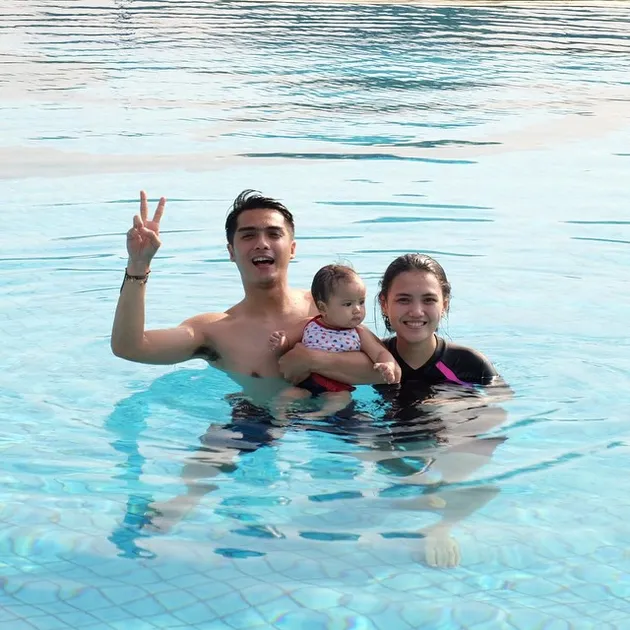 Ricky Harun &amp; Herfiza Novianti