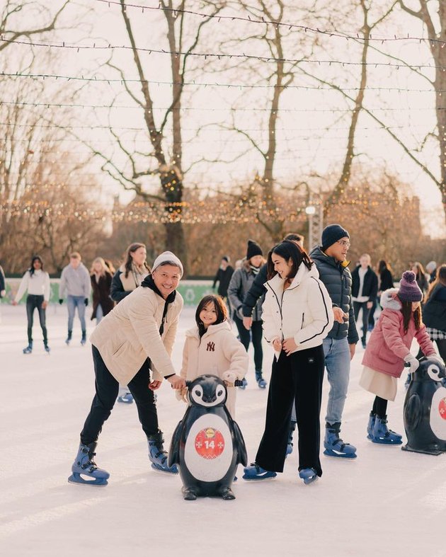 Happy Portraits of Gading Marten and Gisella Anastasia's Fun Vacation, Inviting Gempi to London, So Compact They Were Asked to Reconcile