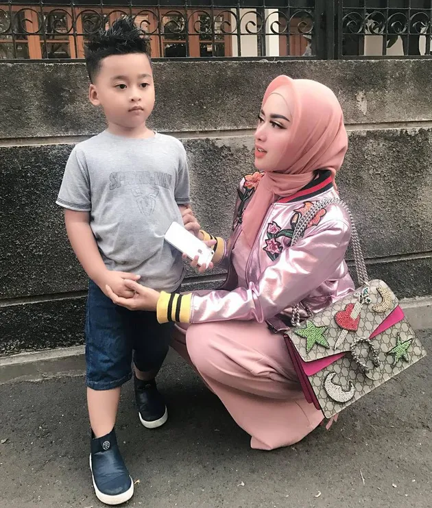 Tiara Dewi