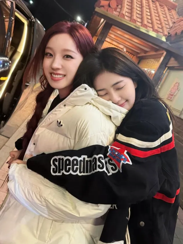 Keakraban Bai Lu dan Yuqi