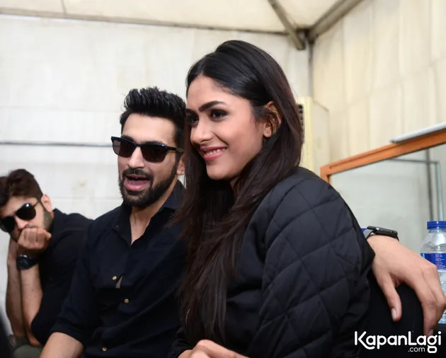 Mrunal Thakur - Arjit Taneja