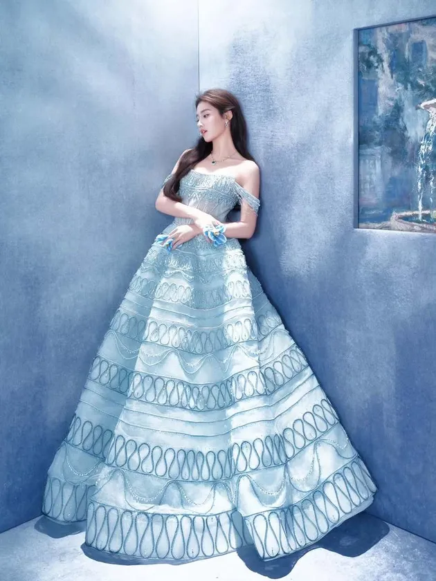 Rambut panjang Lu Yu Xiao