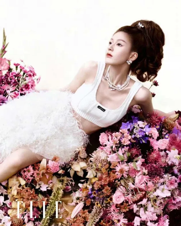 zhao lusi jadi cover majalah elle