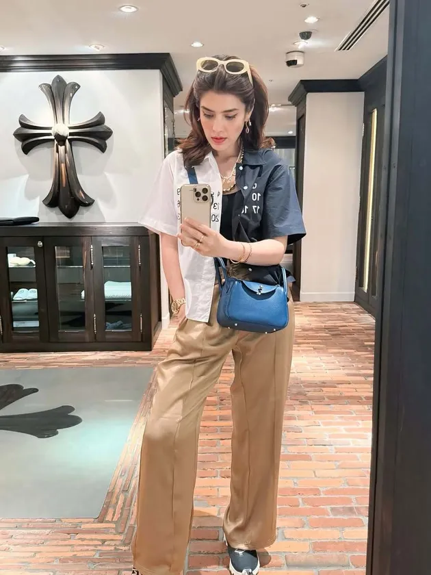 Carissa Putri fashionable