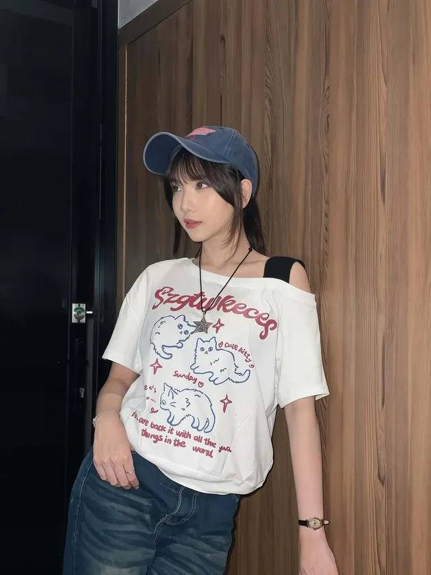 Chantika DA7 tampil kasual.