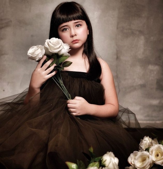 Portrait of Ciara Brosnan, Beautiful Daughter of Alyssa Soebandono and Dude Harlino in the TV Series 'CINTA AMARA' 
