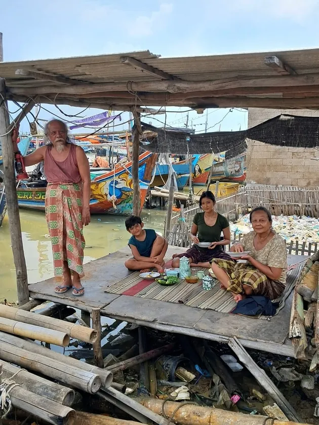 kebersamaan Claresta Taufan dan Pemain Film PANGKU lainnya