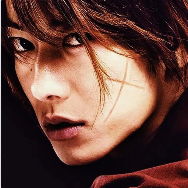 POTRET CUTE TAKERU SATO 'RUROUNI KENSHIN', GANTENGNYA 