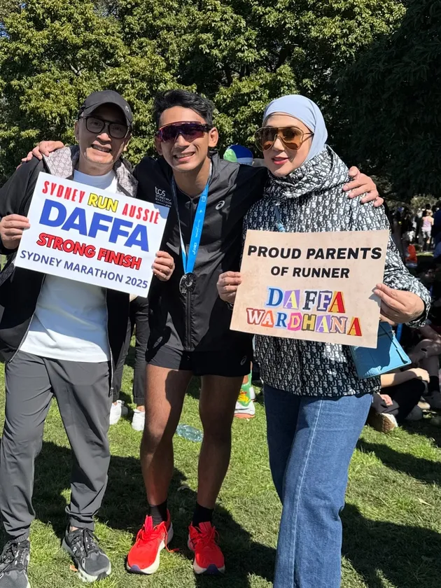 Daffa Wardhana Marini Zumarnis Sydney Marathon