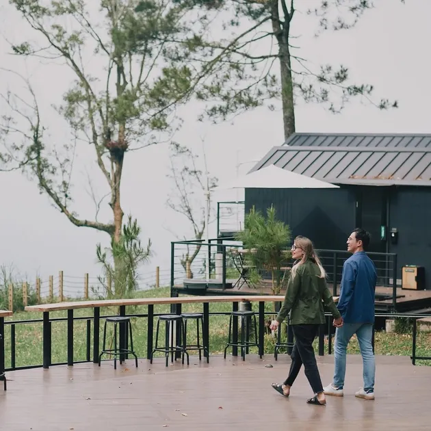 Staycation di Malang Jadi Pilihan Rayakan 14 Tahun Pernikahan