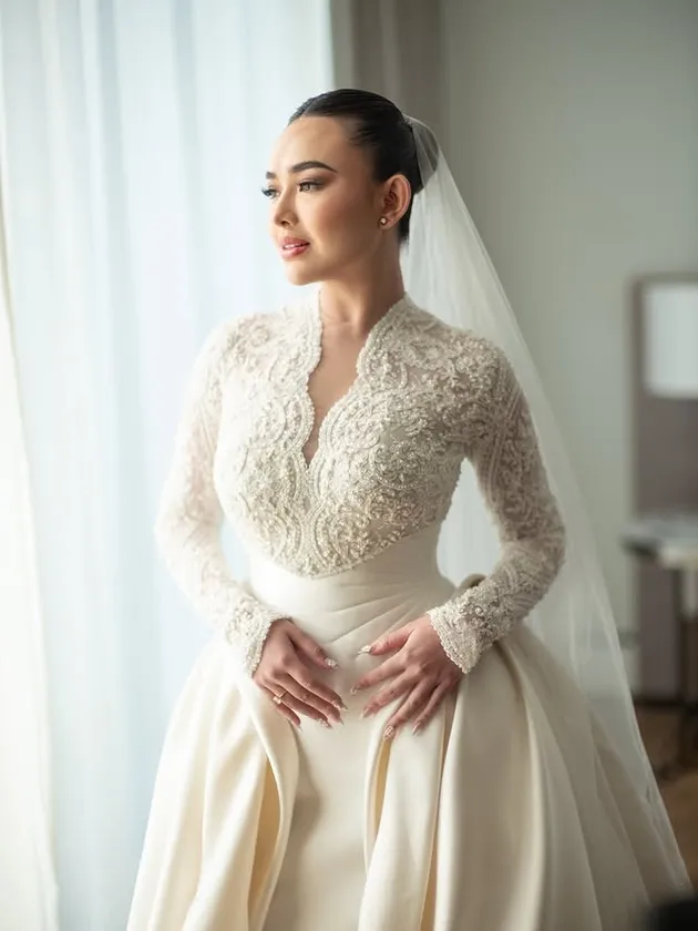 Amanda Manopo pakai gaun klasik modern