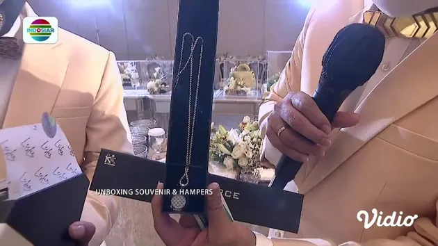 Akad Nikah Leslar Souvenir Hampers 