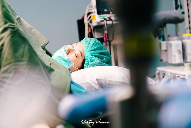 Portrait of the Moment Thomas Nawilis' Wife Gives Birth to Their Second Child, Blessed with Another Champion