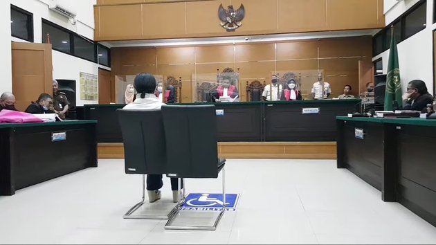 <nil>