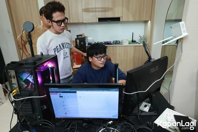 SMASH Kompak Jualan Online