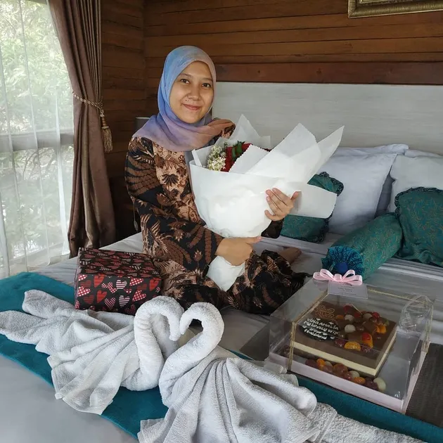 Potret Dokter Vina Amalia Putri Cawapres Mahfud MD