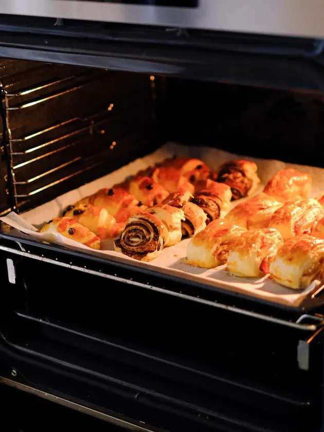 Donna Agnesia masak pastry