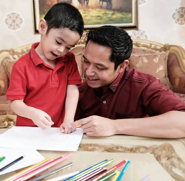 anak seleb, anak dude harlino