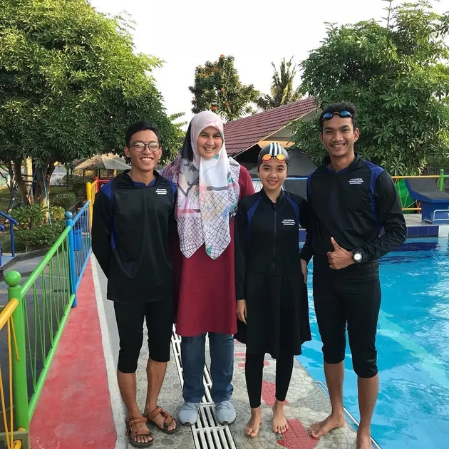 Elsa Manora Nasution