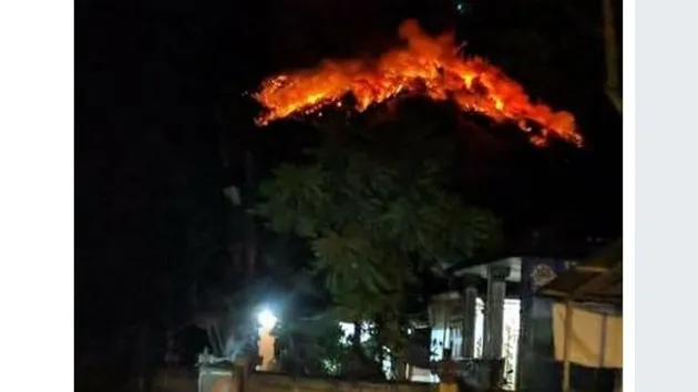gunung agung, erupsi gunung agung
