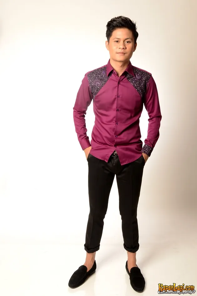 Potret Esal Revano, Si Reggae Sosialita \&#039;Kesayangan\&#039; Bella Shofie