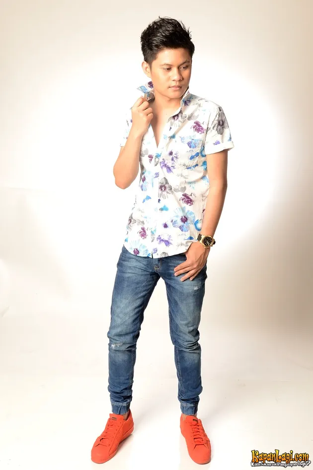 Potret Esal Revano, Si Reggae Sosialita \&#039;Kesayangan\&#039; Bella Shofie
