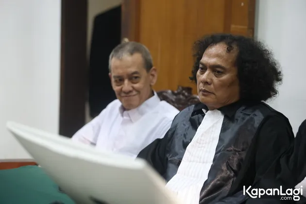 Fariz RM, Narkoba, sidang kasus, kesaksian, kuasa hukum, rehabilitasi