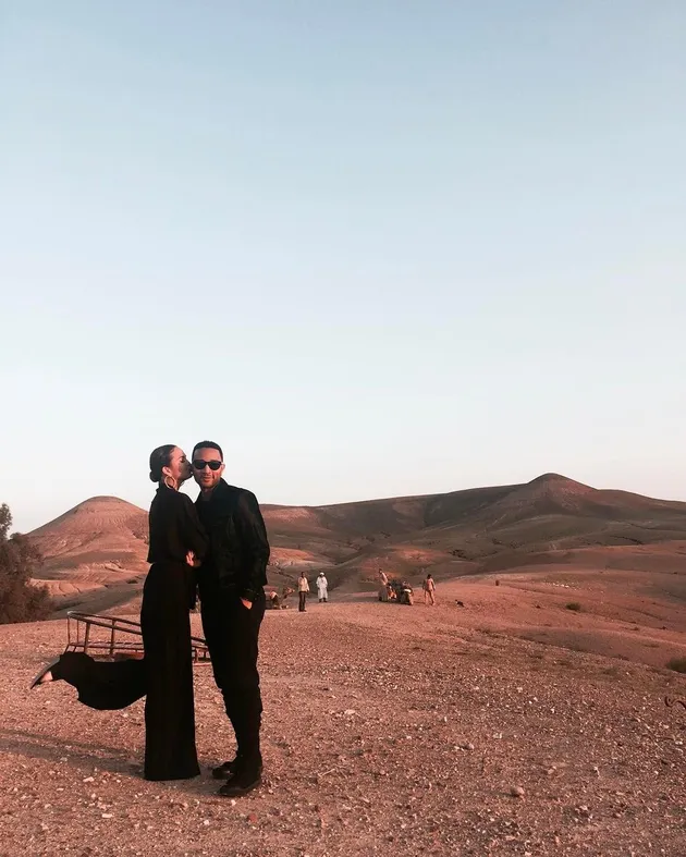 John Legend dan Chrissy Teigen di Maroko