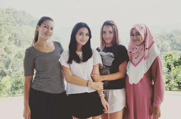 Citra Kirana dan Kakak