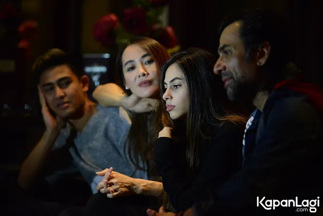 Keluarga Jeremy Thomas 