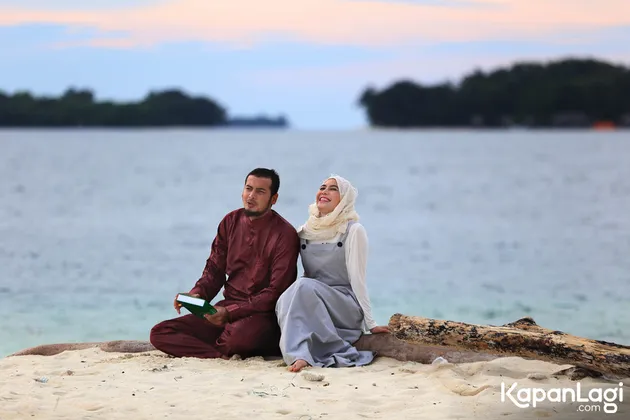 Boy Hamzah - Rina Amalia
