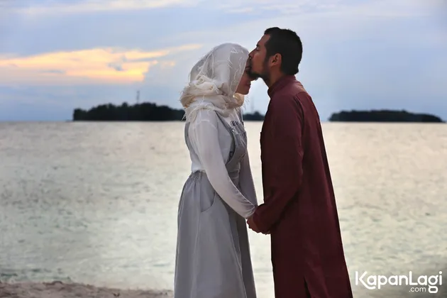 Boy Hamzah - Rina Amalia