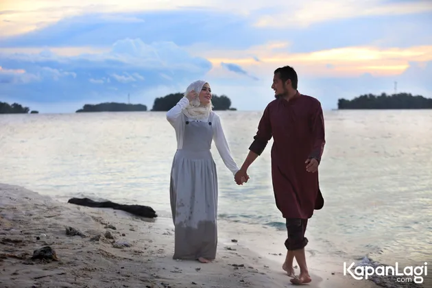 Boy Hamzah - Rina Amalia