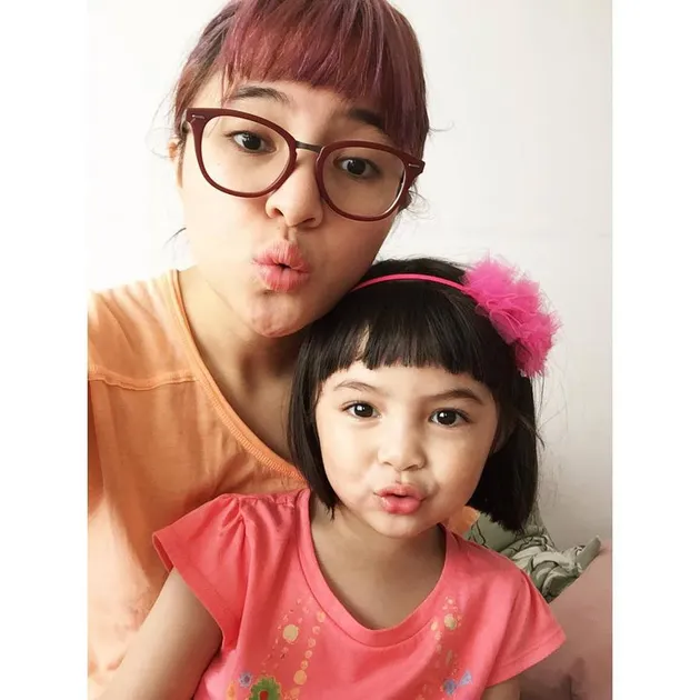 Marshanda dan Keluarga