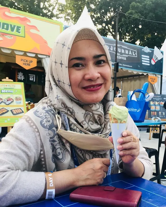 Ikke Nurjanah Karlie Fu Kencan ABG bulu tangkis