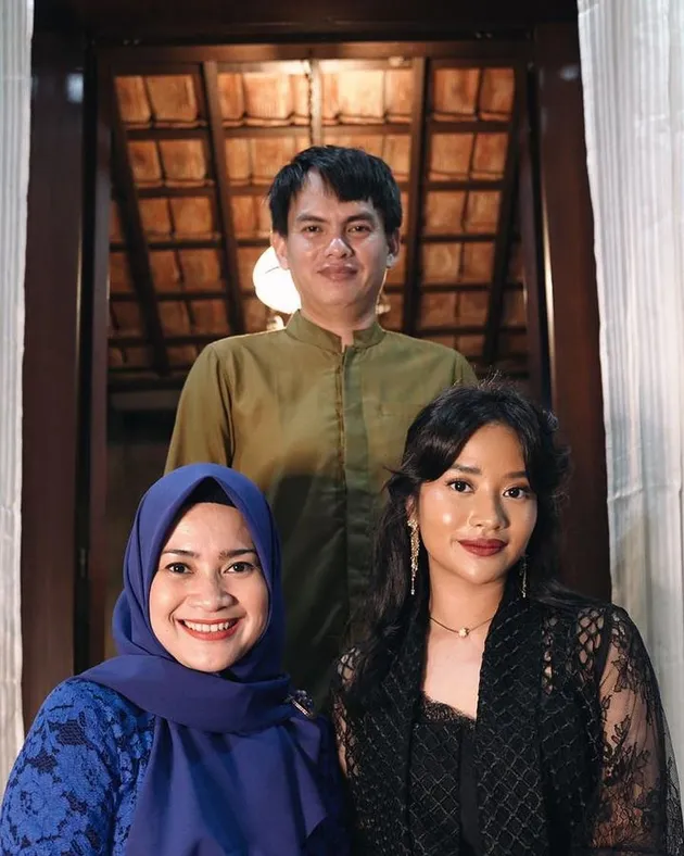 Ikke Nurjanah Karlie Fu Kencan ABG bulu tangkis