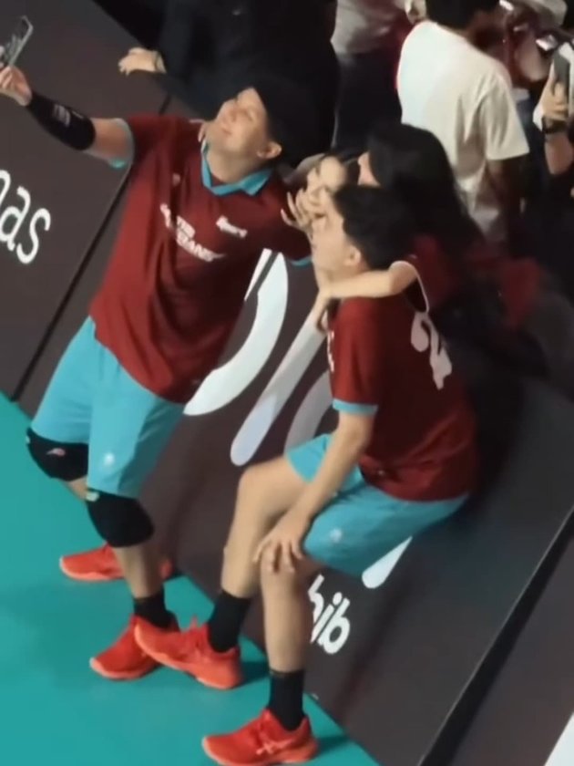 <nil>