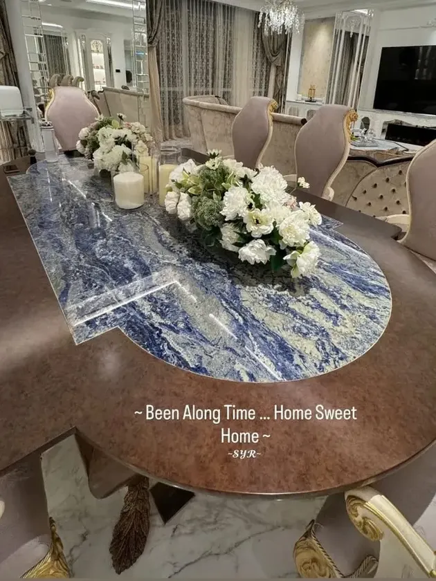 meja makan Rumah Syahrini 