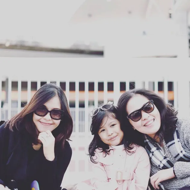 Gracia Indri - Metha Yunatria