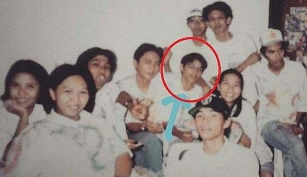 Old Photos of Celebrities with Their Bestie Gang in High School, Maia Estianty and Dian Sastro Beautiful and Popular Kids - They Also Had Alay Pose