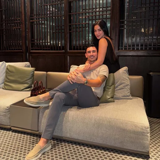 Jessica Iskandar dan Vincent