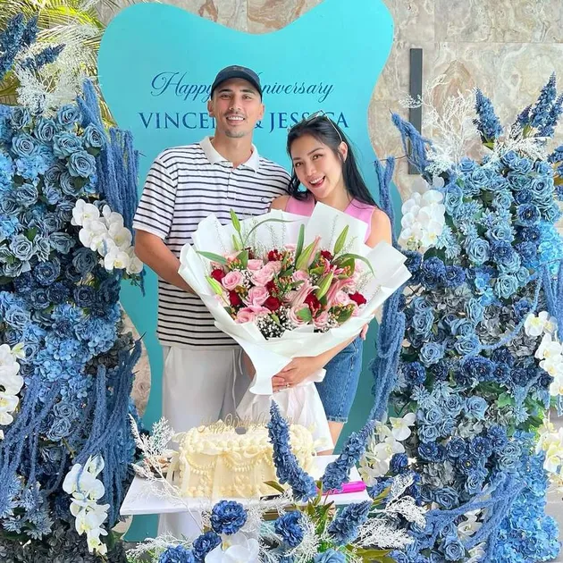 Jessica Iskandar rayakan anniversary