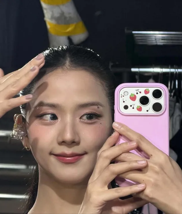 Jisoo BLACKPINK selfie