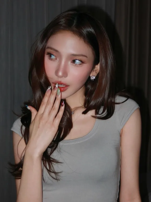 Jule, Julia Prastini, Selebriti, Kontroversi
