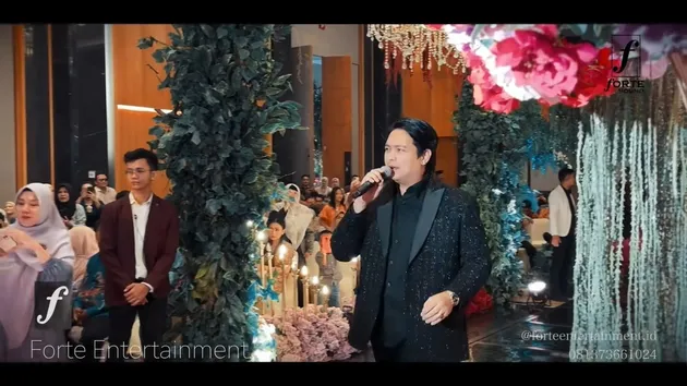 Donnie Sibarani Wedding Singer