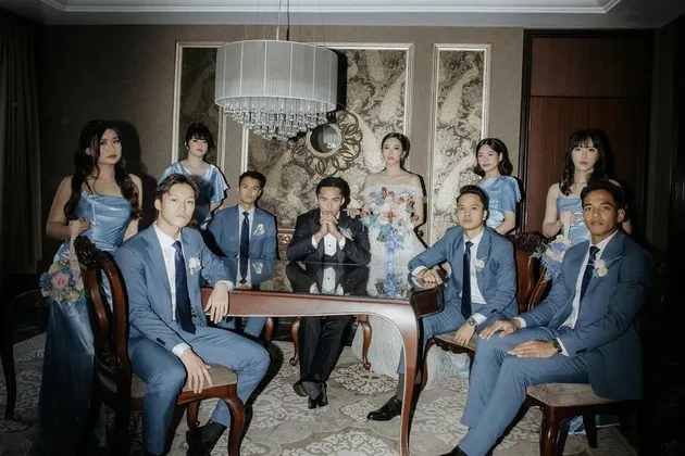 Potret Kebersamaan Shanju dan Jojo Bareng Groomsmen dan Bridesmaid