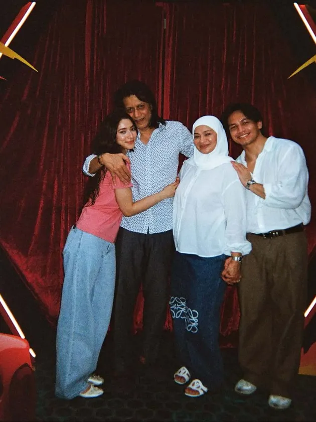 Kedekatan Jefri Nichol dengan Keluarga Pacar