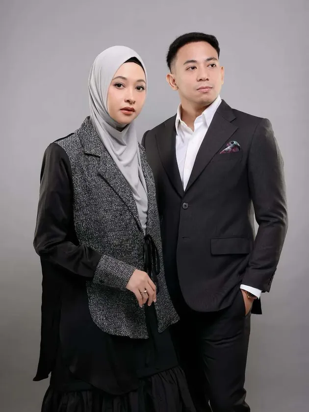 Suami Poppy Bunga jadi perhatian